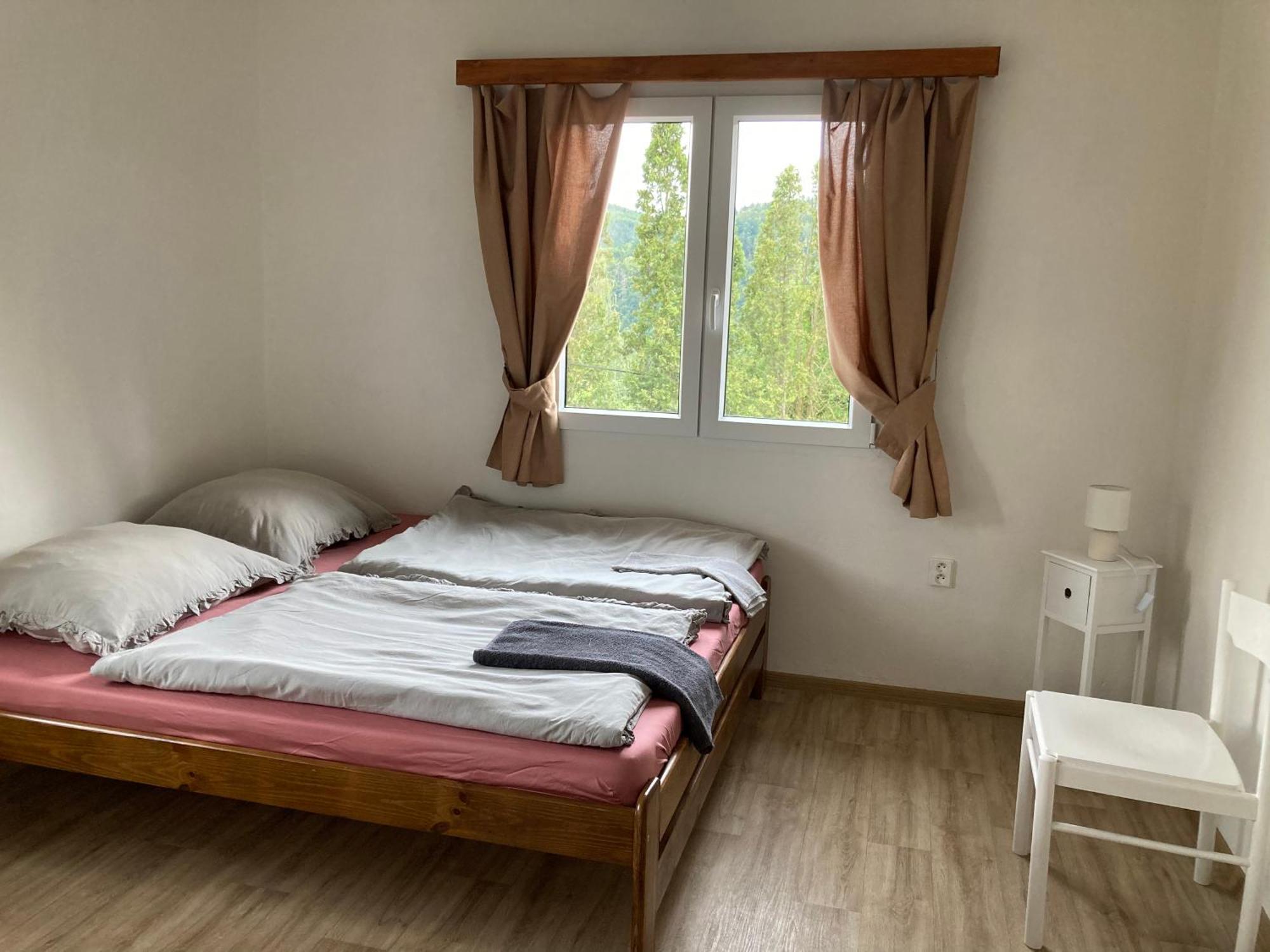 Penzion Cholin Novy Knin Dış mekan fotoğraf